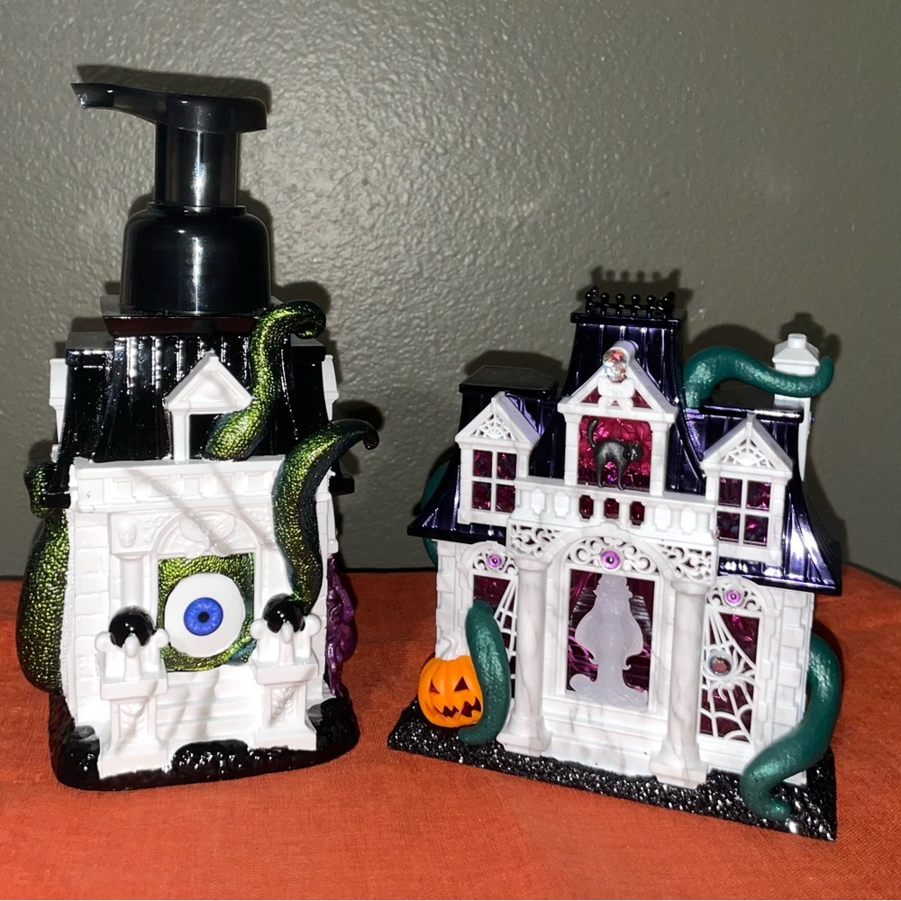 Bath & Body Works CHATEAU TRI PROJECTOR WALLFLOWER + SOAP DISPENSER